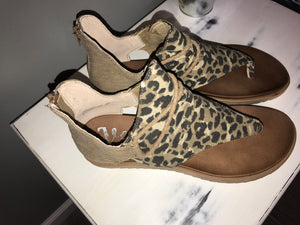 Very G Leopard Sparta Sandals